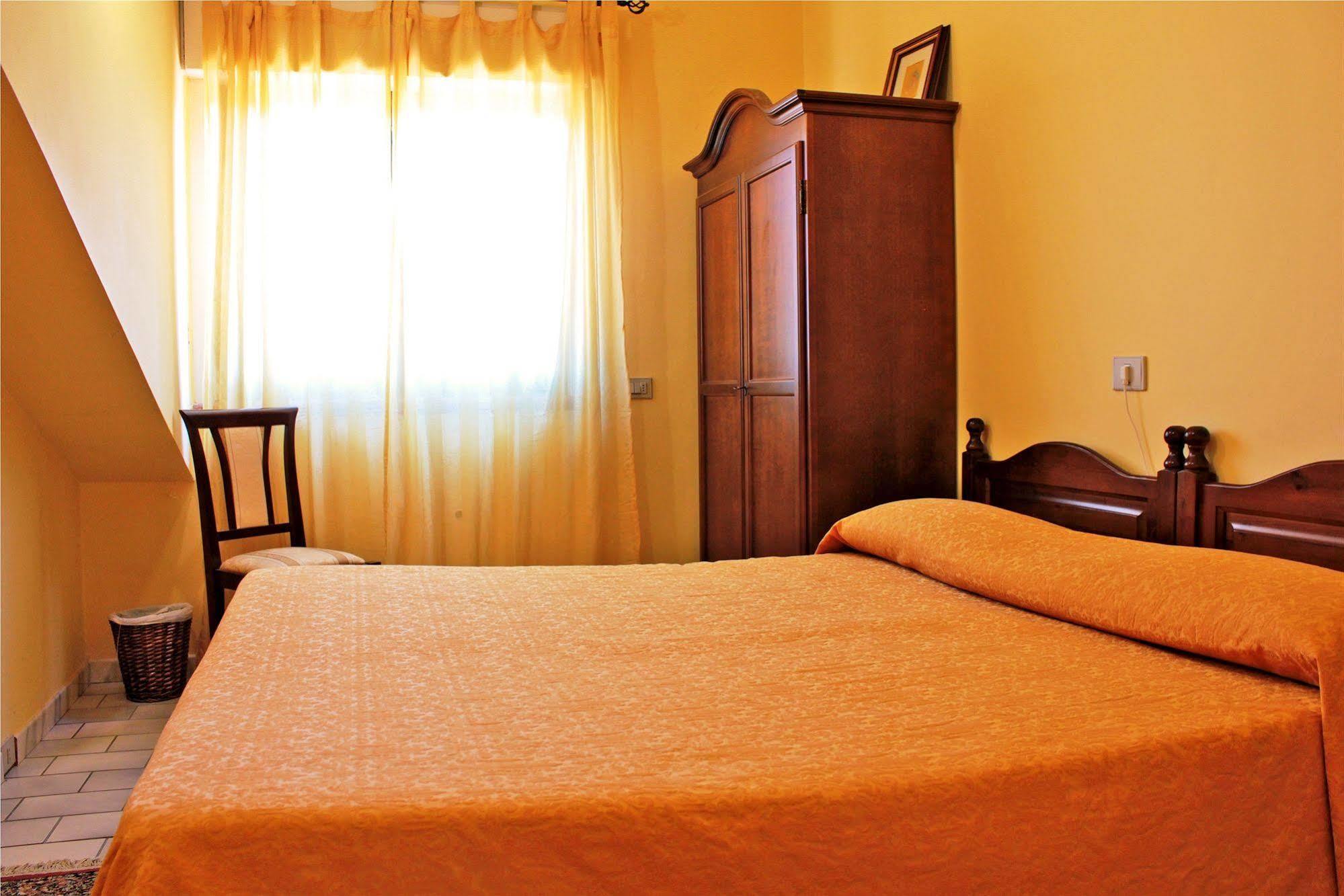 Bed and Breakfast Ai Tre Parchi Bed And Bike Randazzo Exteriér fotografie