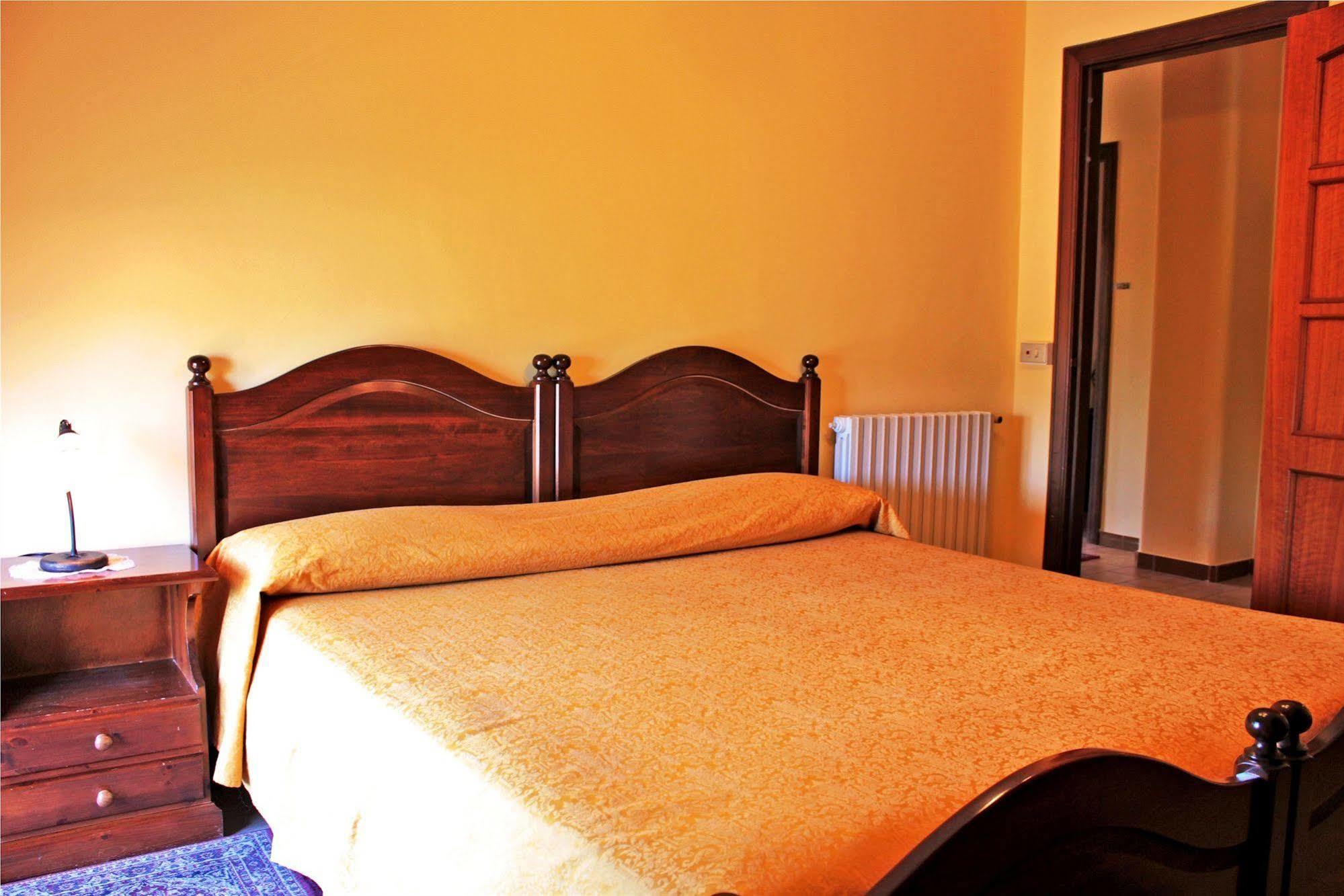 Bed and Breakfast Ai Tre Parchi Bed And Bike Randazzo Exteriér fotografie